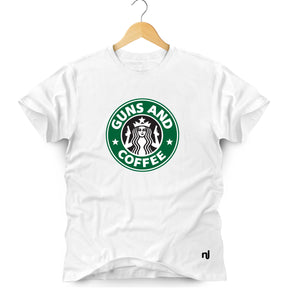 Camiseta Masculina Guns and Coffee