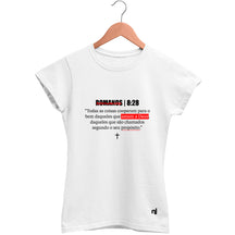 Camiseta Feminina Babylook Romanos 8:28